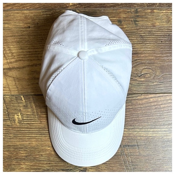Nike Legacy 91 Dri-Fit SnapBack - Picture 5 of 13